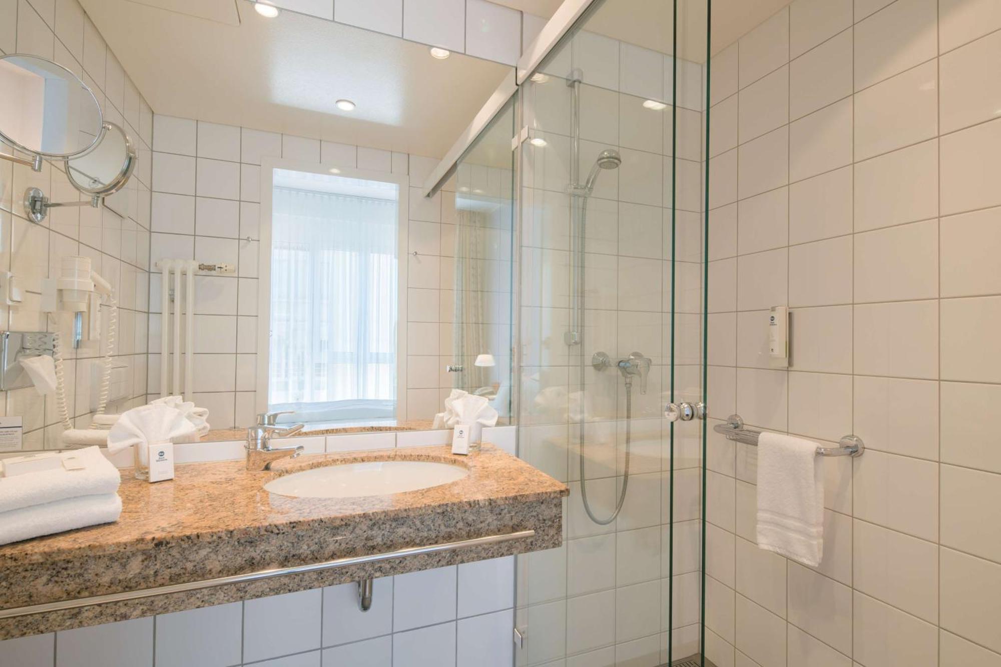 Best Western Hotel Am Strassberger Tor Plauen Exterior foto